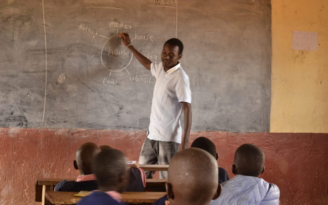 Meet Teacher Daniel Tinina, who is making a difference in Kajiado, Kenya, by employing the Teaching at the Right Level (TaRL) Methodology